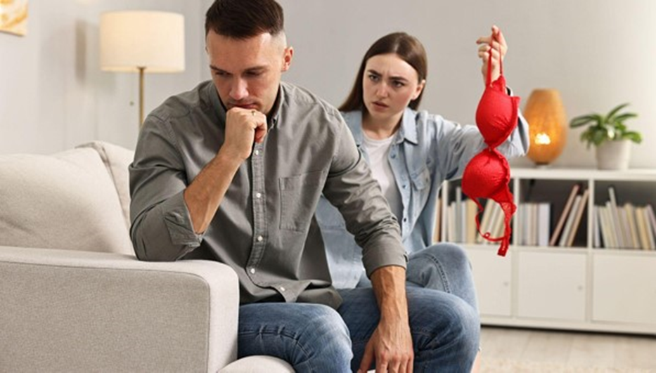 Rituels d’amour : qui est Sophie Lacroix et pourquoi fait-elle autant parler d’elle ?